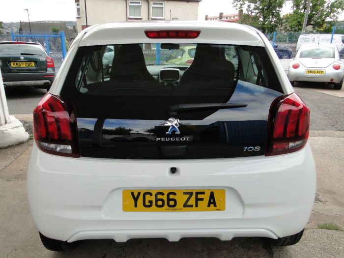 Peugeot 108 1.0 Active 3dr Hatchback Petrol White