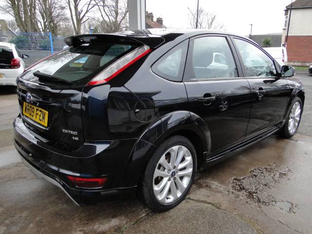 2009 Ford Focus 1.6 Zetec S 5dr