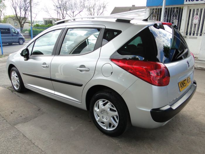 Peugeot 207 1.4 VTi S 5dr Estate Petrol Silver