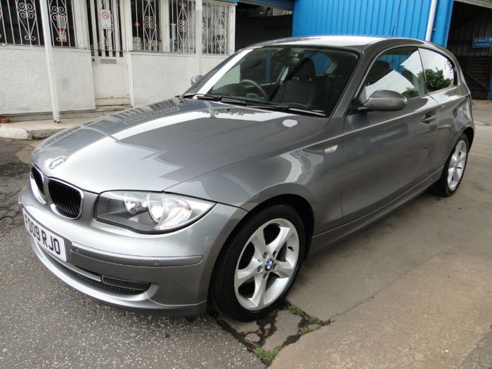 BMW 1 Series 2.0 116d Sport 3dr Hatchback Diesel Grey
