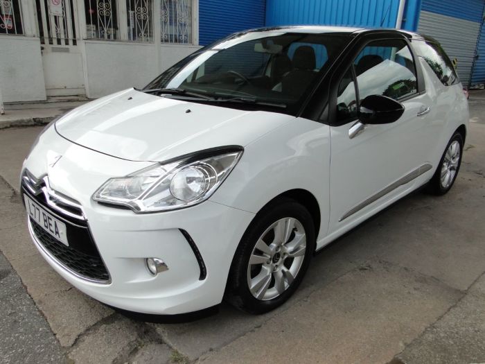 Citroen DS3 1.2 PureTech Dsign Plus 3dr Hatchback Petrol White
