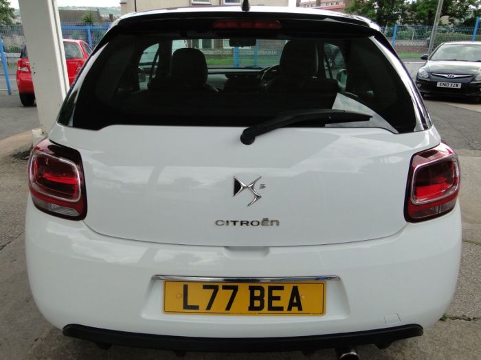 Citroen DS3 1.2 PureTech Dsign Plus 3dr Hatchback Petrol White