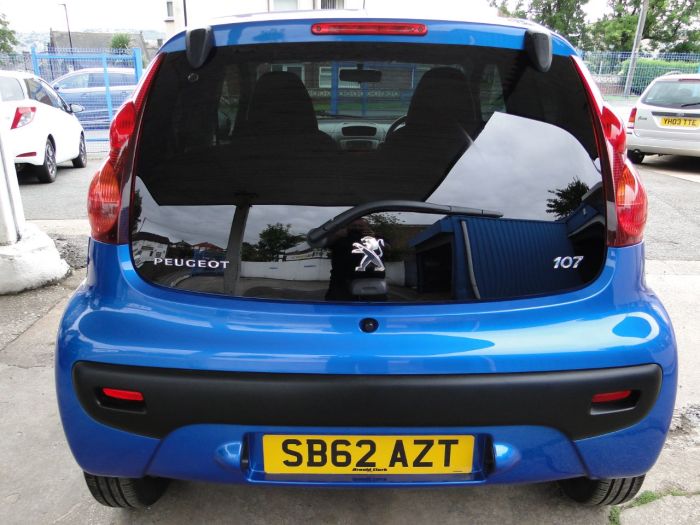 Peugeot 107 1.0 Allure 3dr Hatchback Petrol Blue